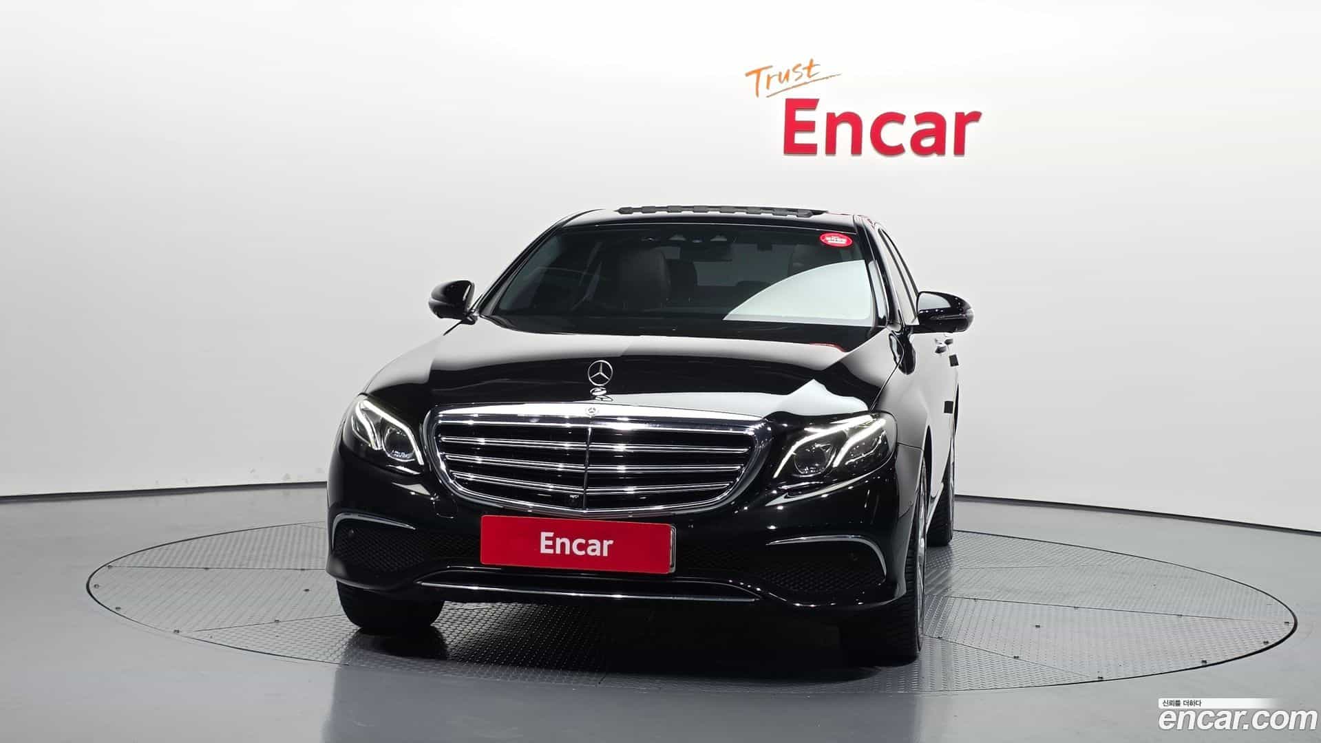 E-Class Mercedes-Benz 2018.5-OUTER-003