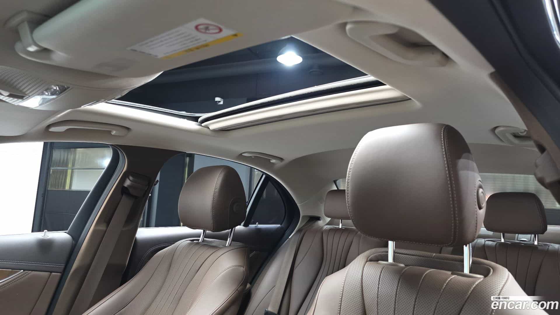 E-Class Mercedes-Benz 2018.5-OPTION-023