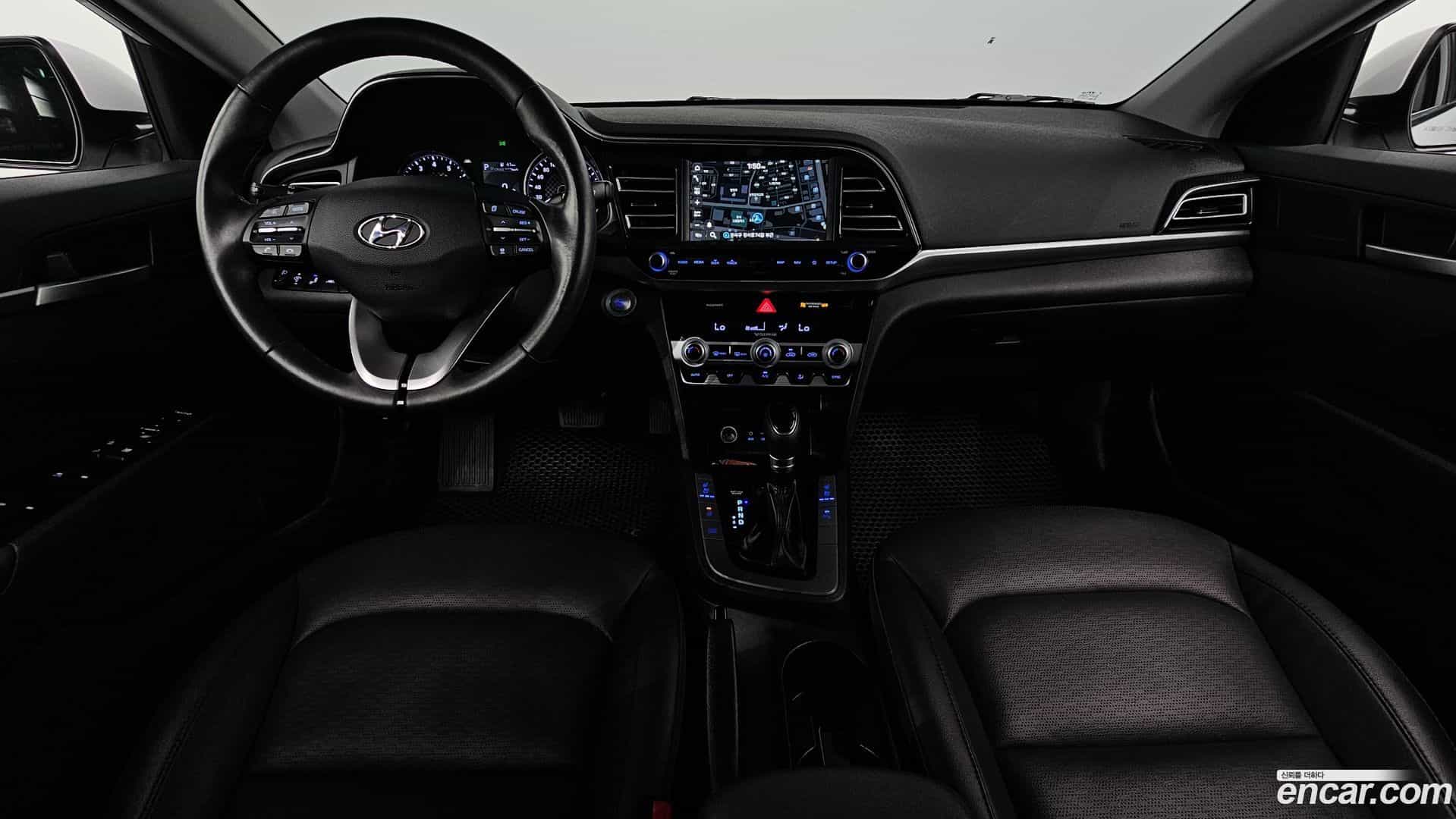 AVANTE Hyundai 2019.10-INNER-007