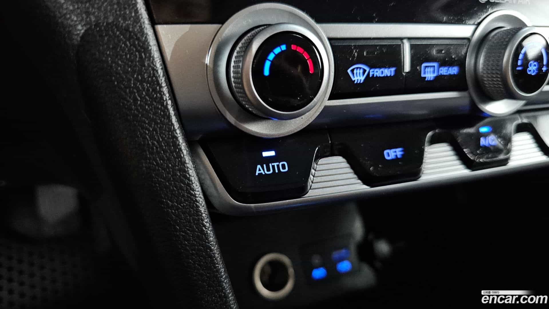 AVANTE Hyundai 2019.10-OPTION-041