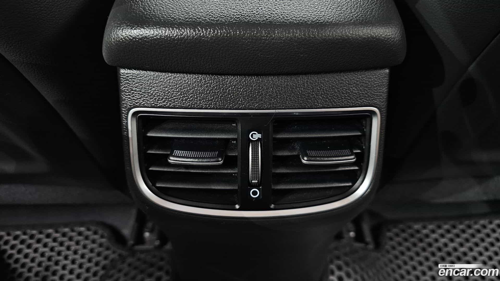 AVANTE Hyundai 2019.10-OPTION-044