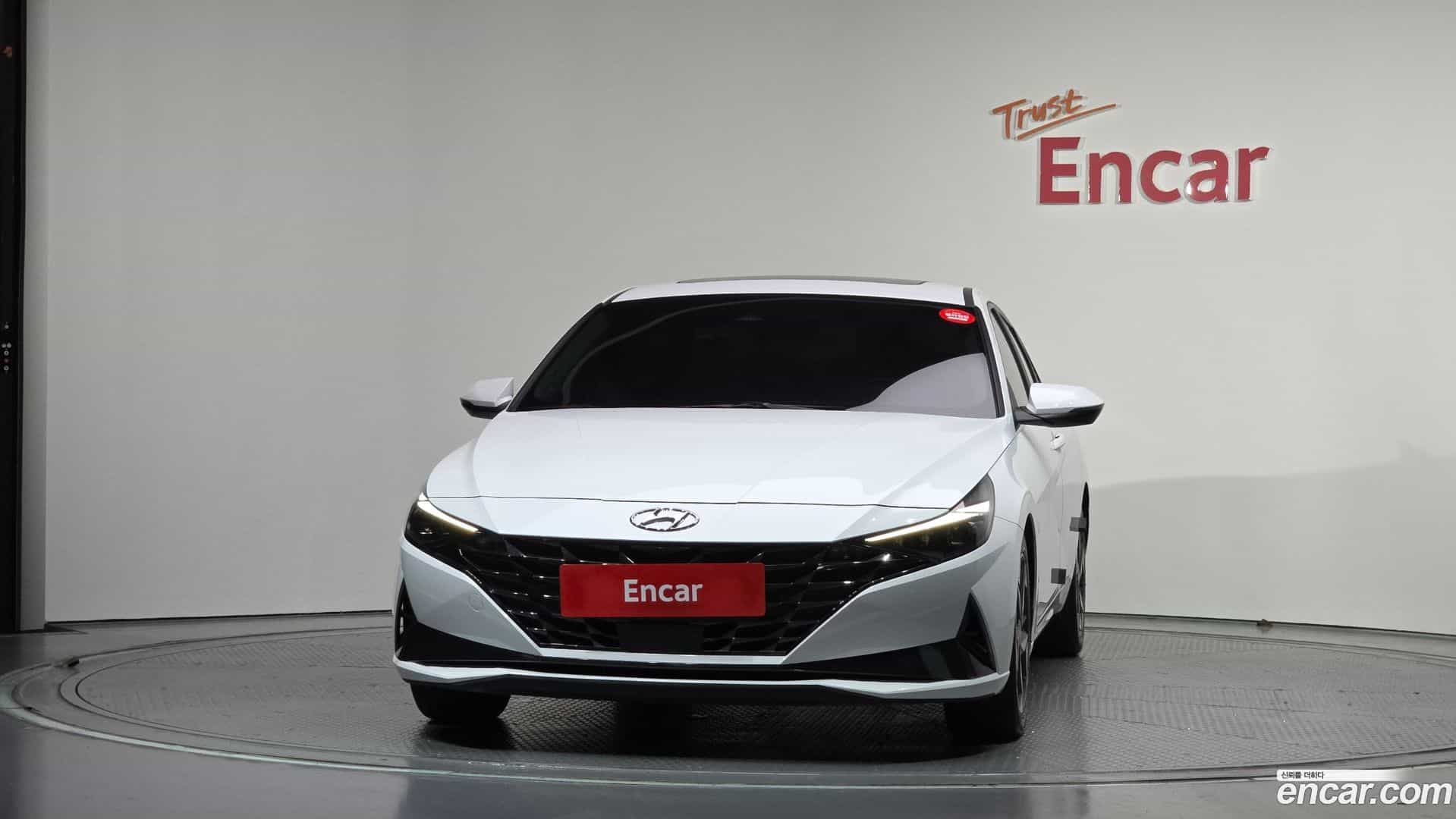 AVANTE Hyundai 2022.0-OUTER-003