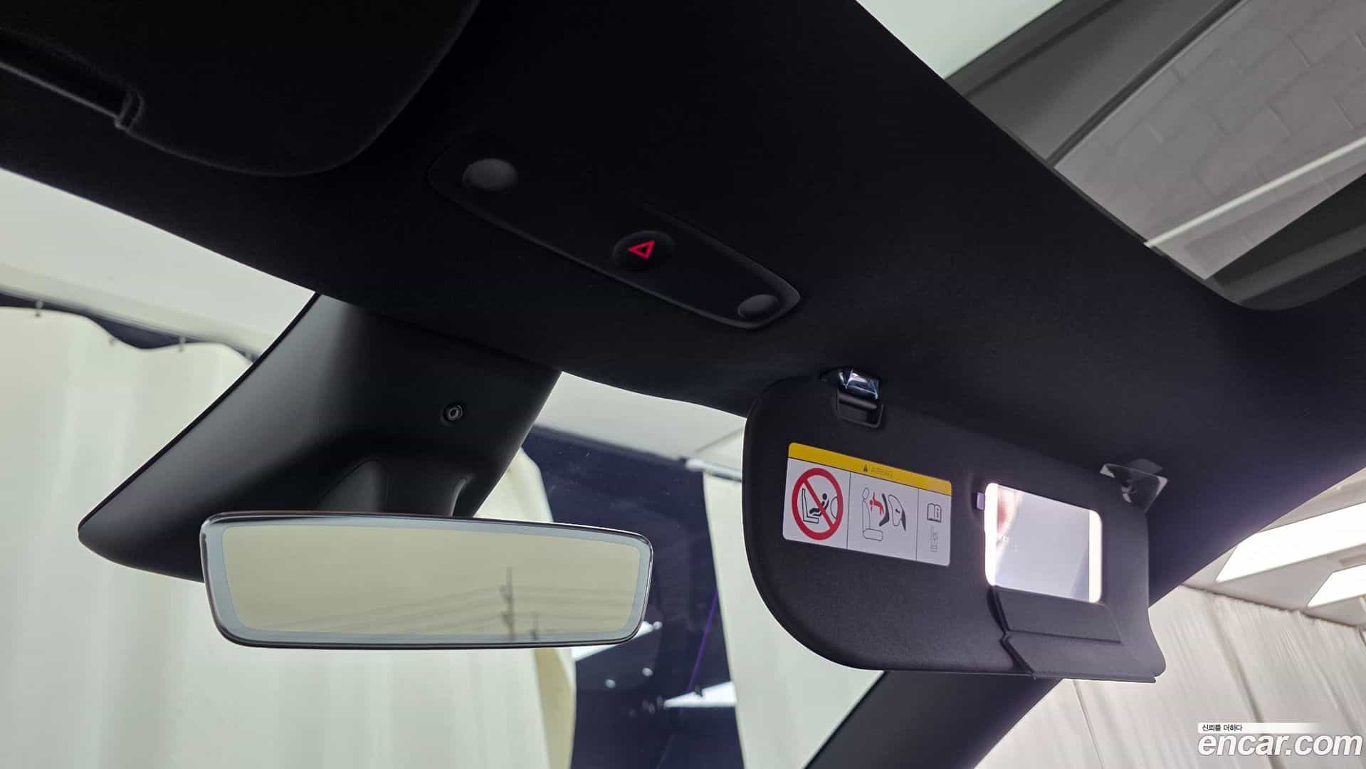 Model Y Tesla 2026.1-OPTION-043