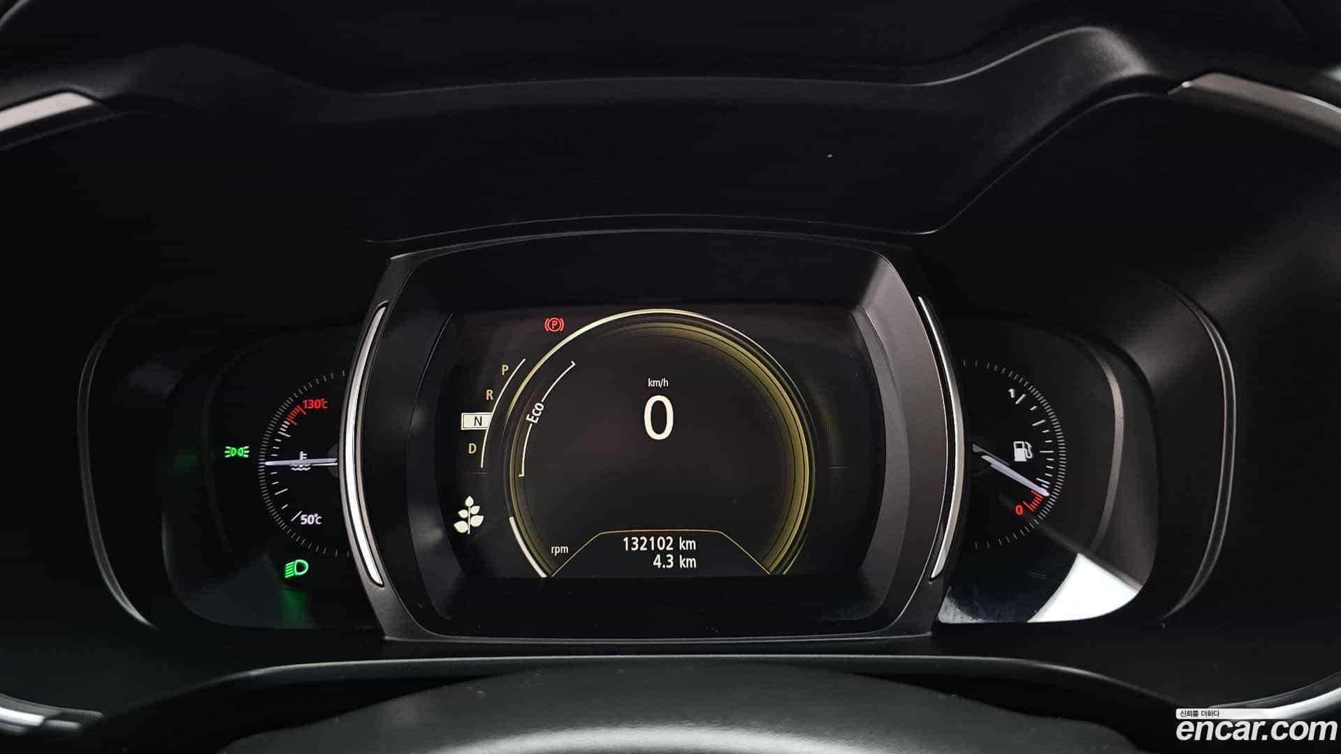 QM6 Renault Korea 2022.0-INNER-008