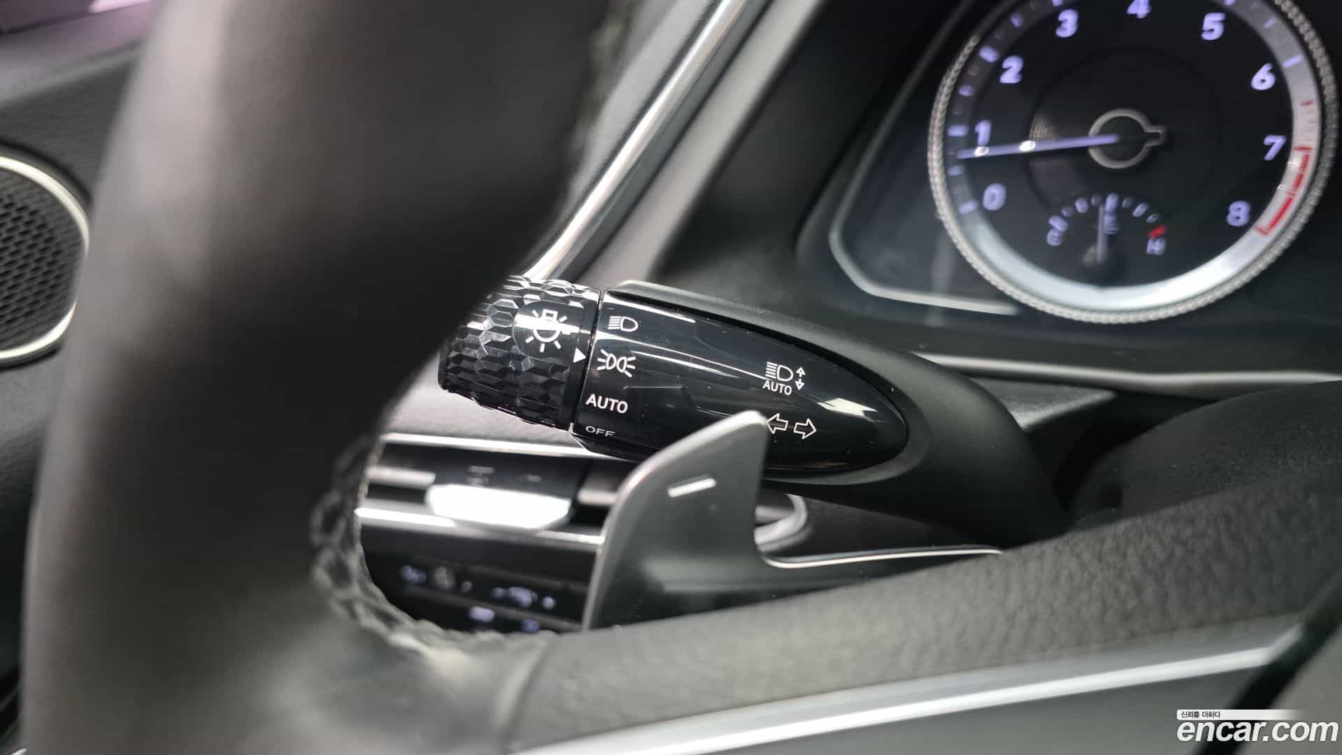 Sonata Hyundai 2019.3-OPTION-041