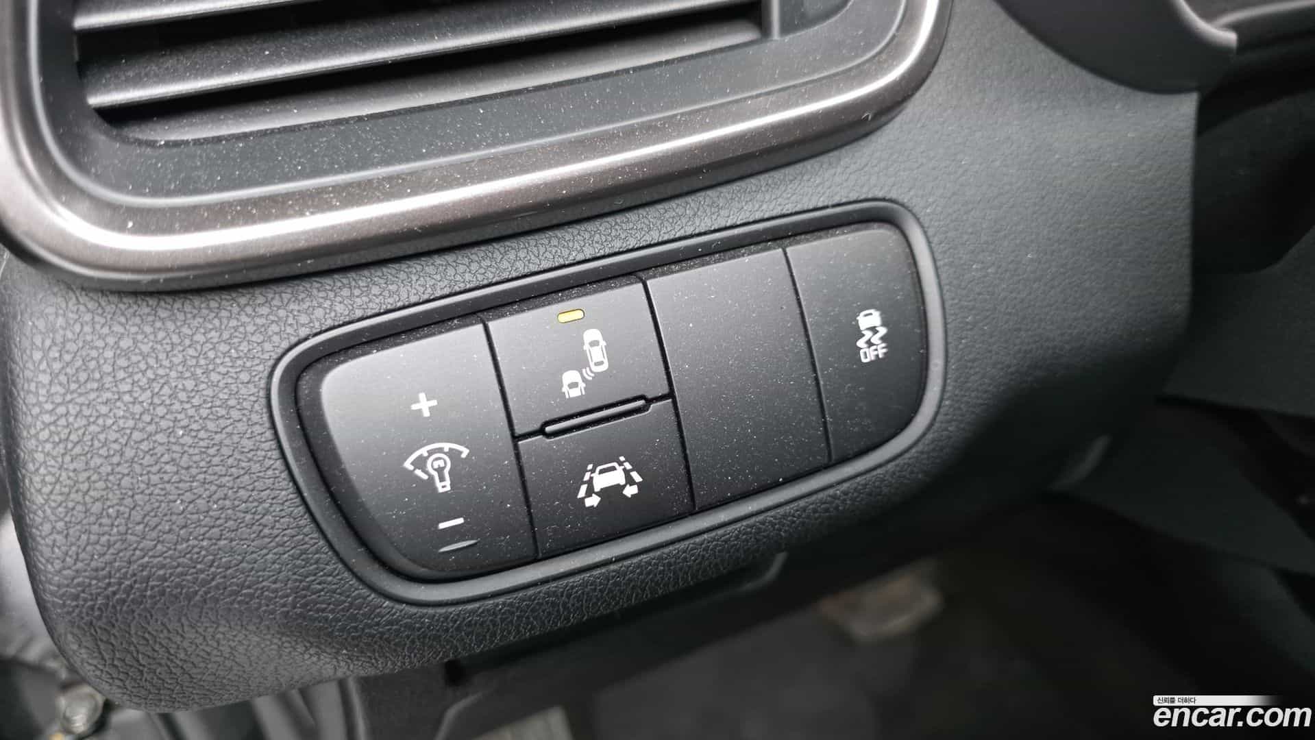 Sorento Kia 2017.8-OPTION-022