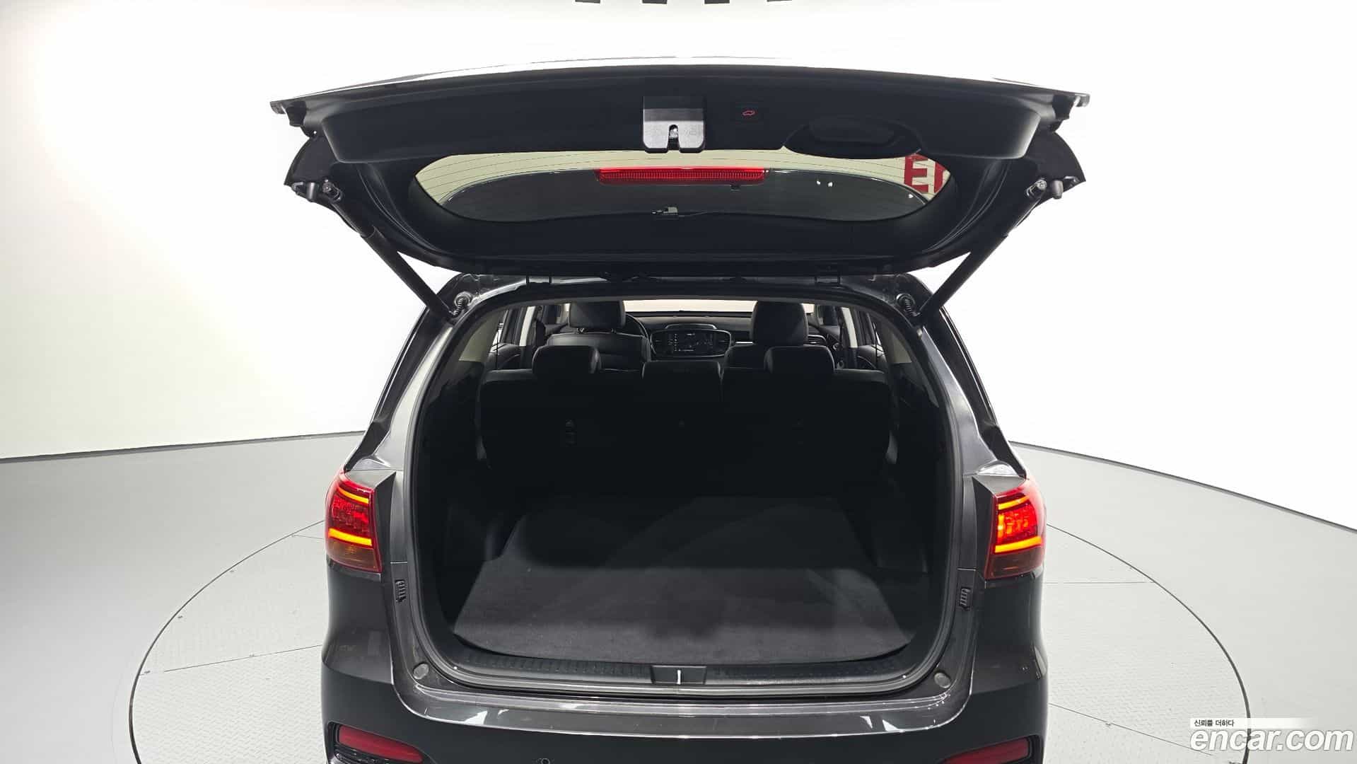 Sorento Kia 2017.8-OPTION-024