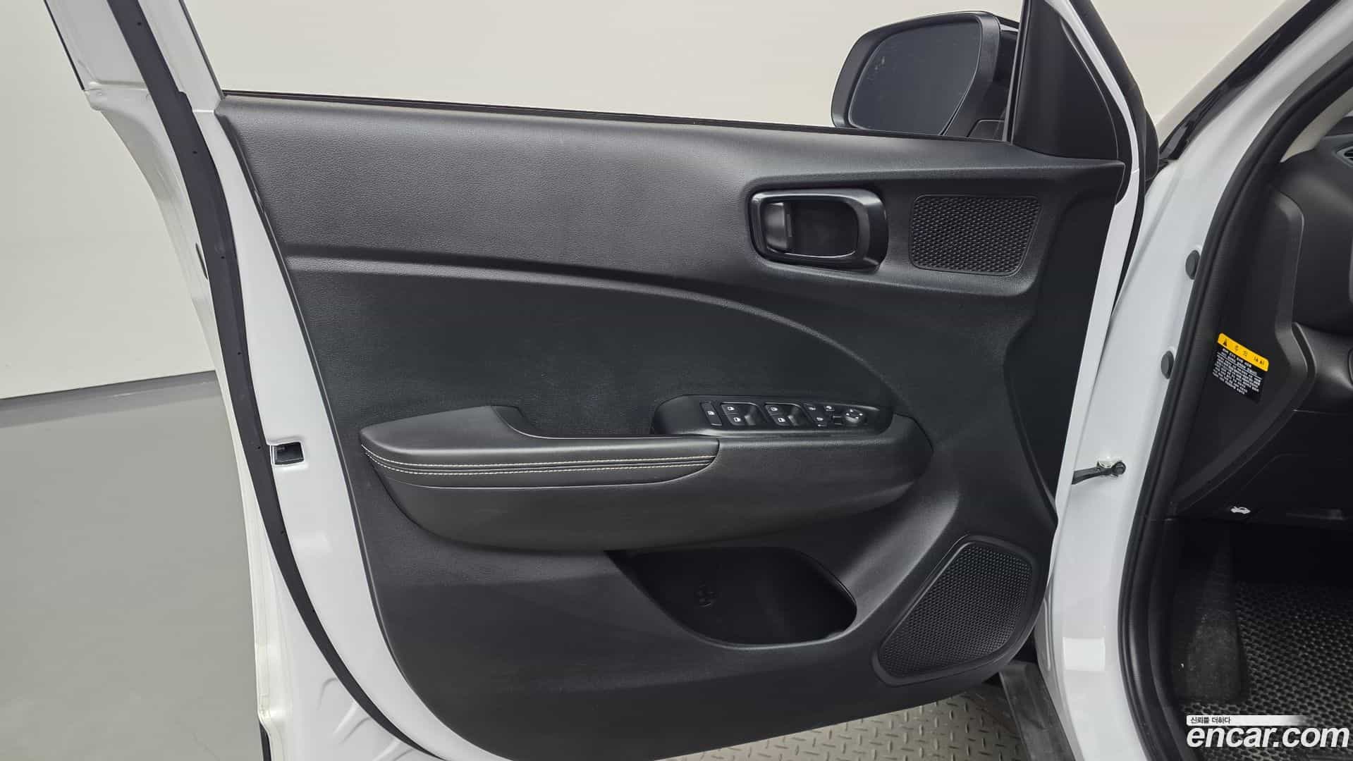 Venue Hyundai 2020.1-INNER-034