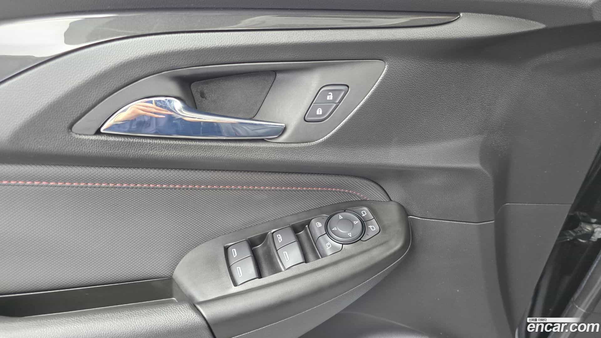 Trailblazer Chevrolet 2022.3-OPTION-040