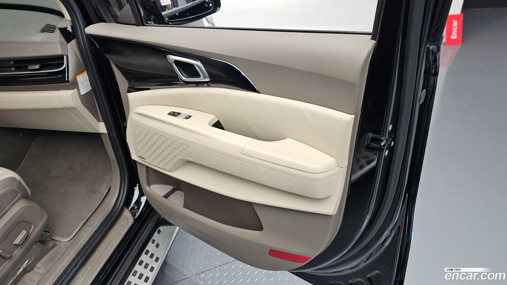 Canival Kia 2024.0-INNER-034