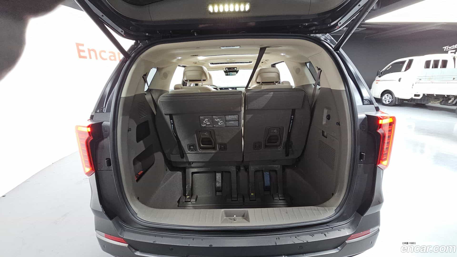 Canival Kia 2024.0-OPTION-044