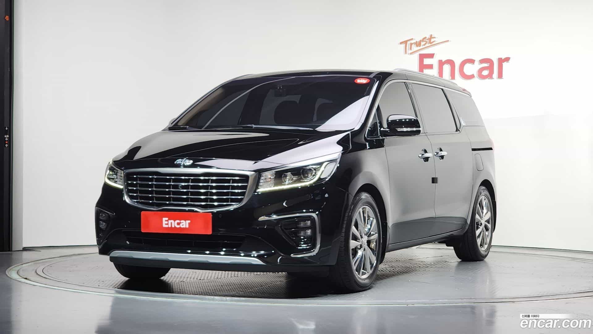 Canival Kia 2019.11-OUTER-001