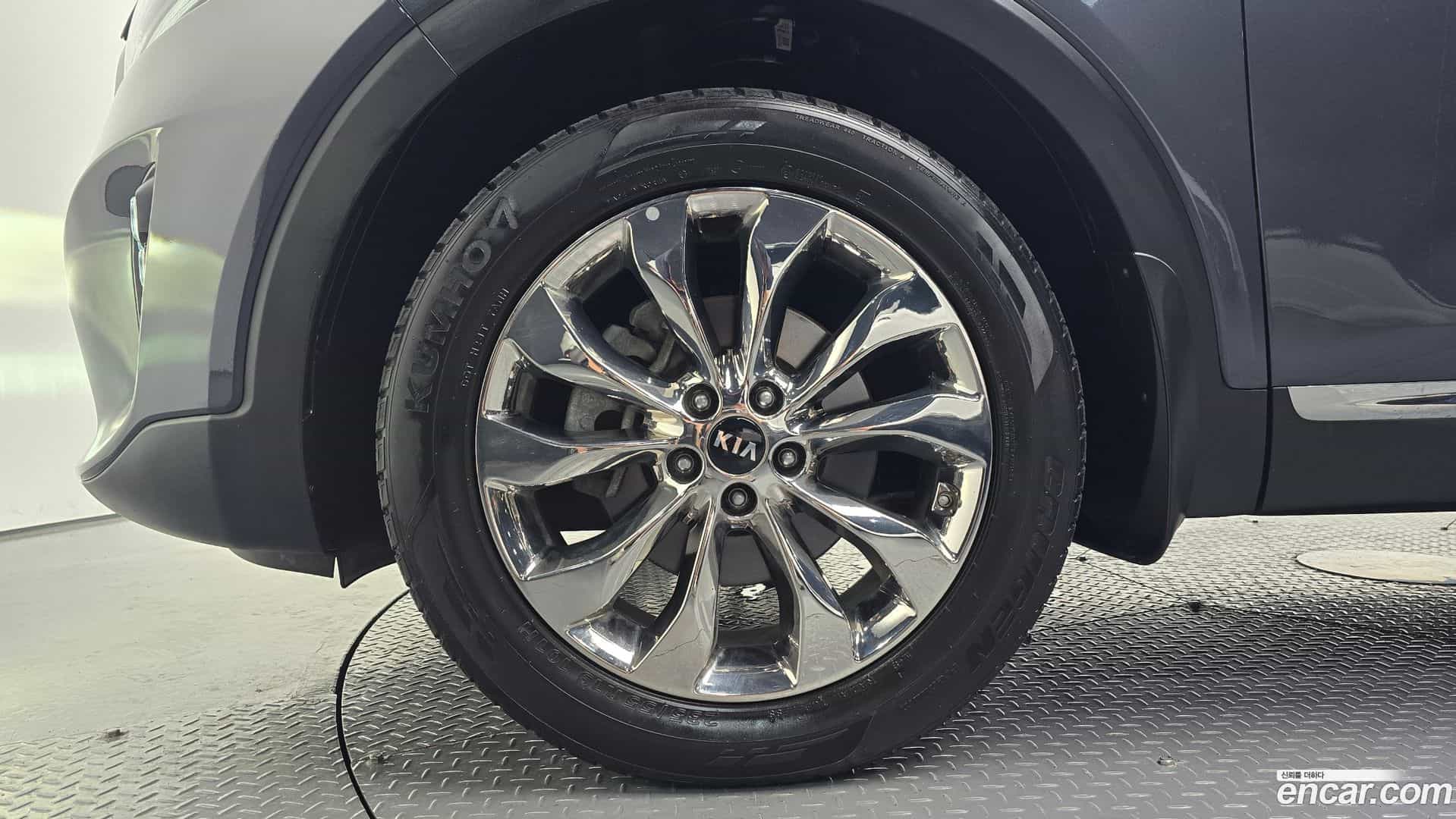 Sorento Kia 2019.2-OUTER-005
