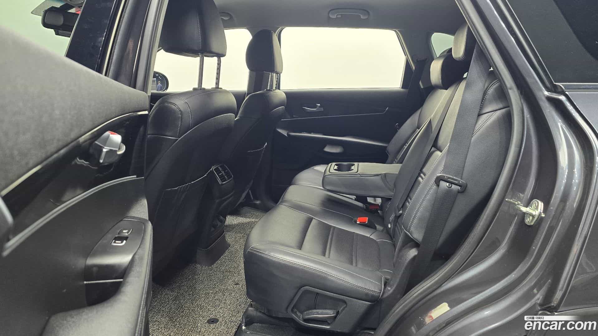 Sorento Kia 2019.2-OPTION-016