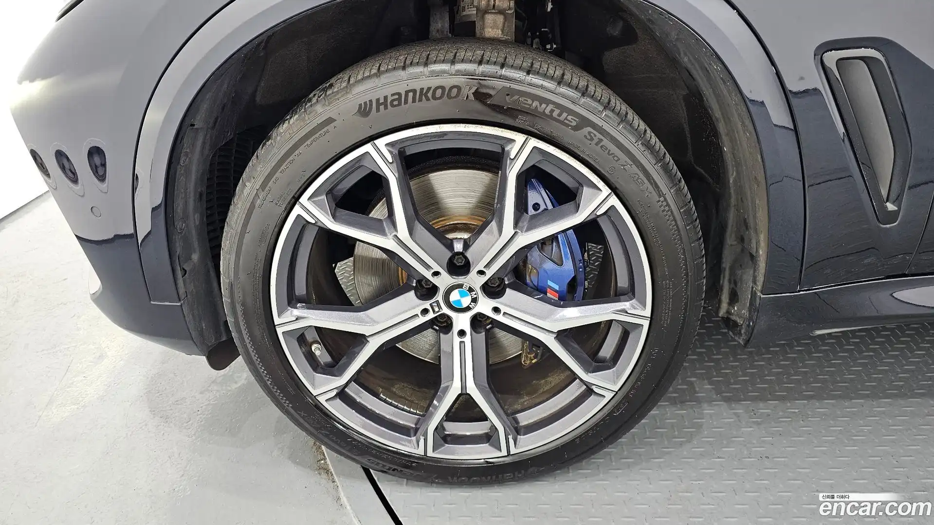 X5 BMW 2023.1-OUTER-005