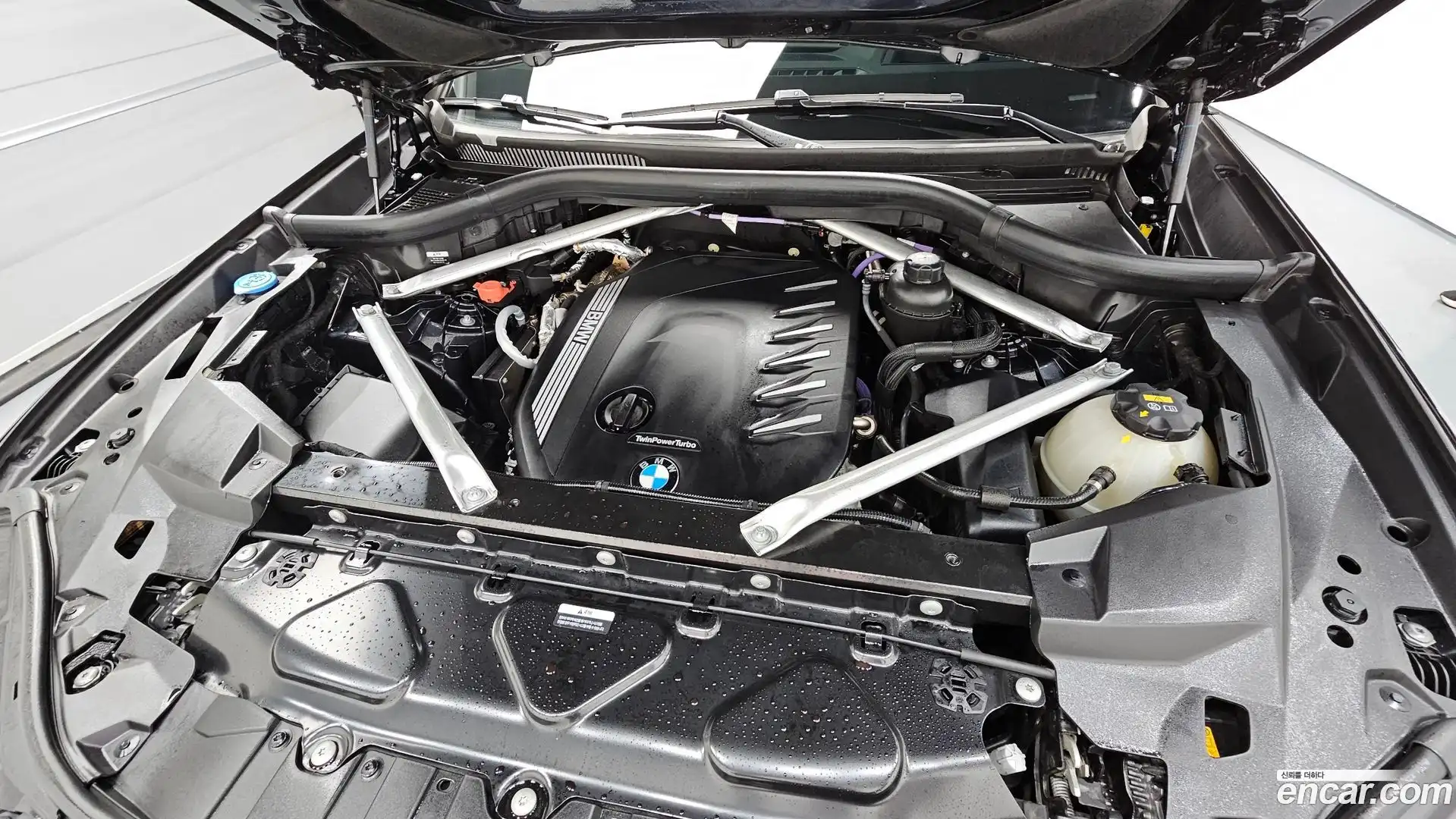 X5 BMW 2023.1-OUTER-006