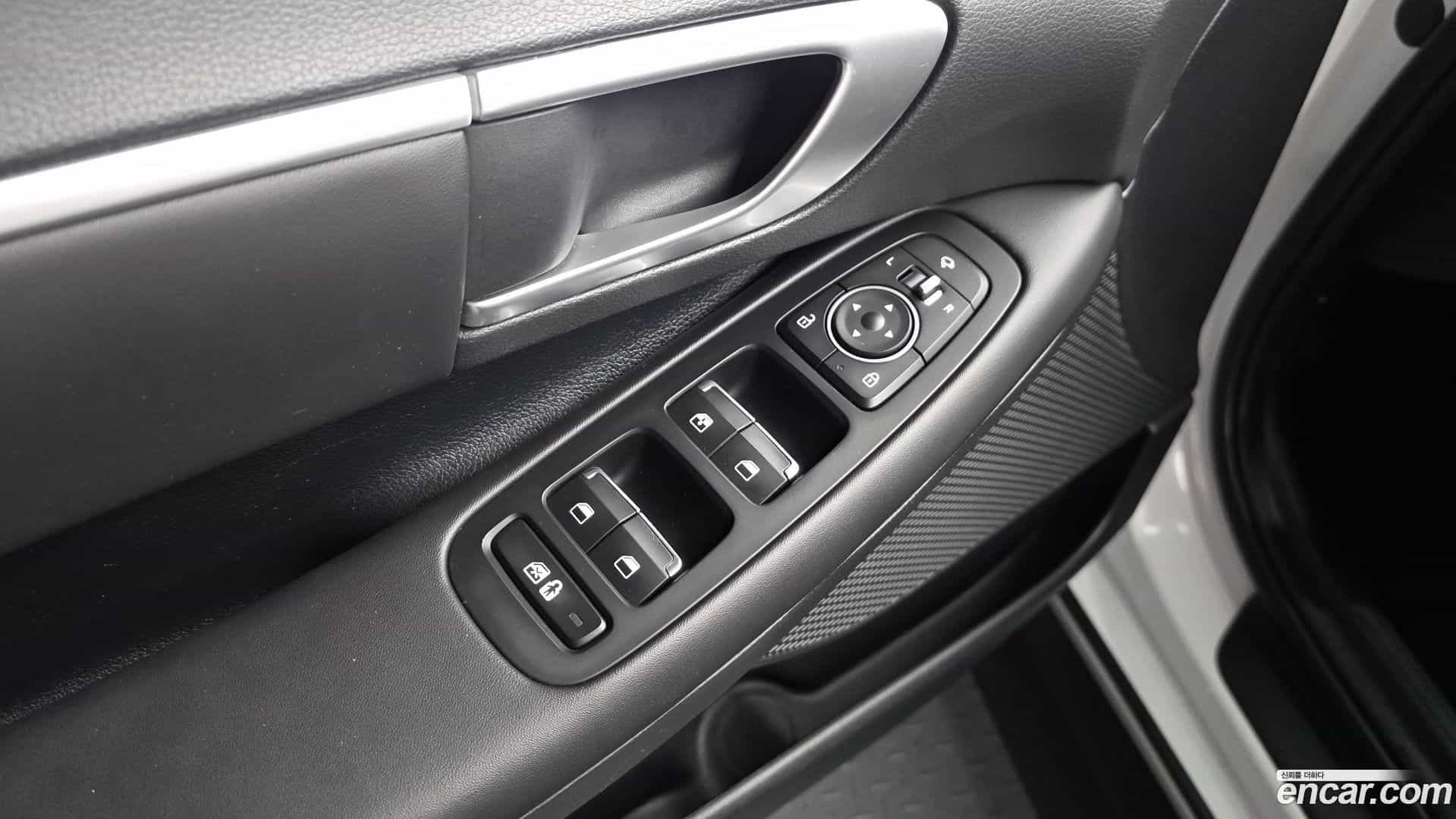 Sonata Hyundai 2022.7-OPTION-023