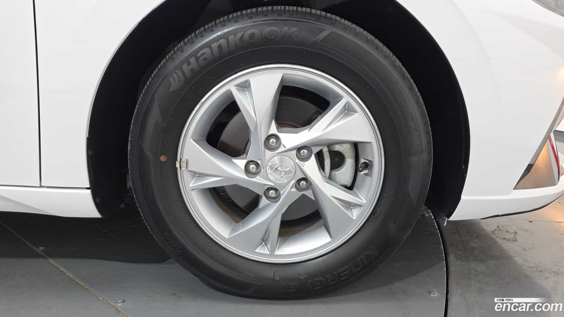 AVANTE Hyundai 2021.7-OUTER-031