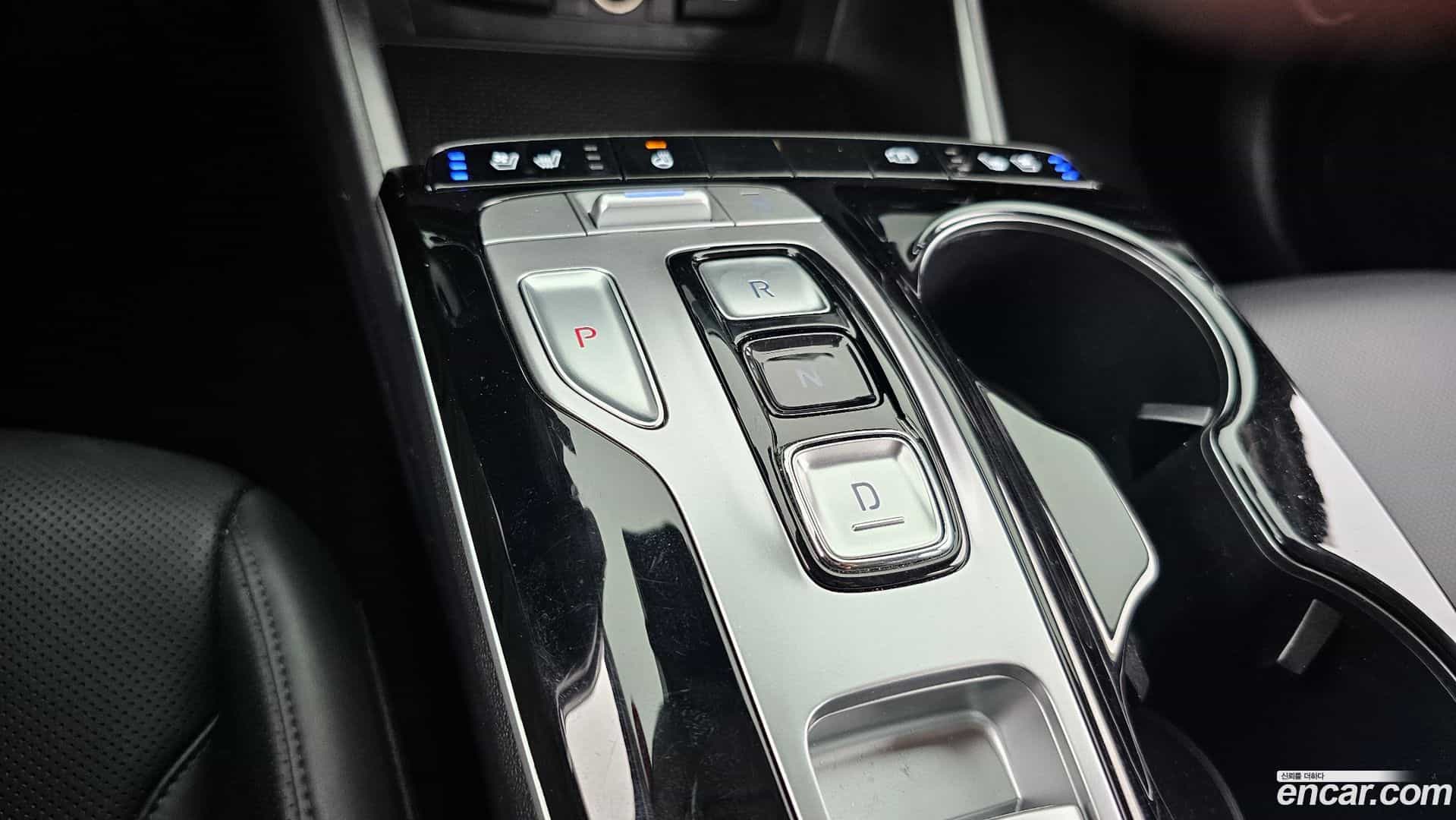 Tucson Hyundai 2022.5-INNER-009