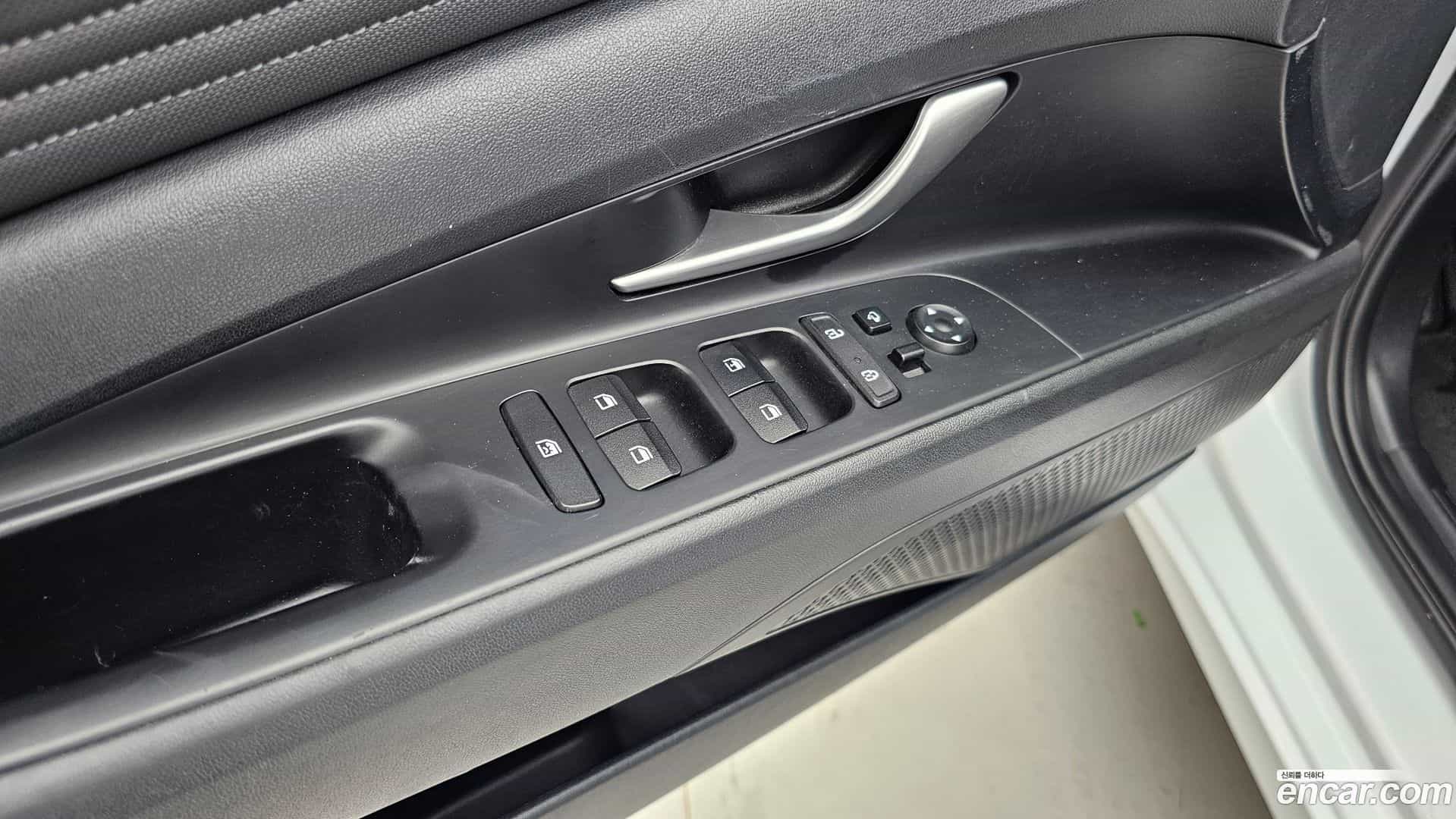 AVANTE Hyundai 2020.6-OPTION-022