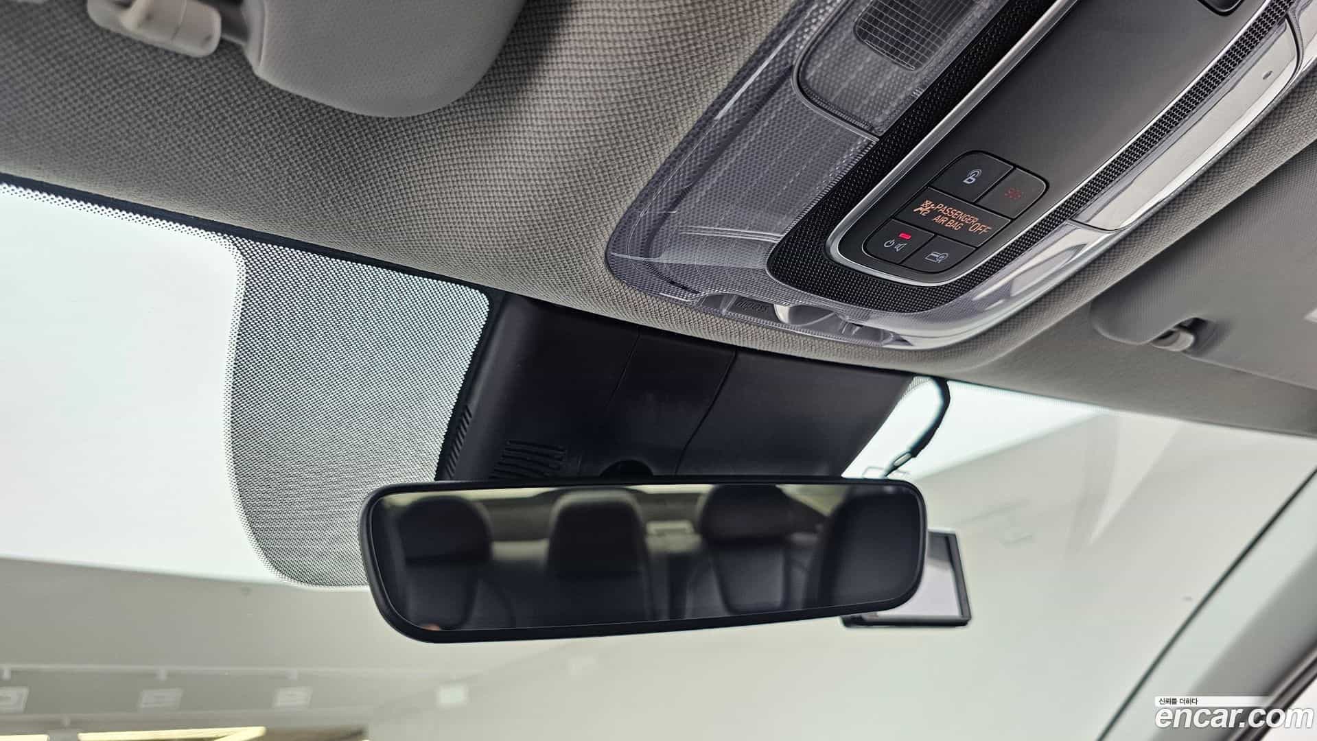 AVANTE Hyundai 2020.6-OPTION-023