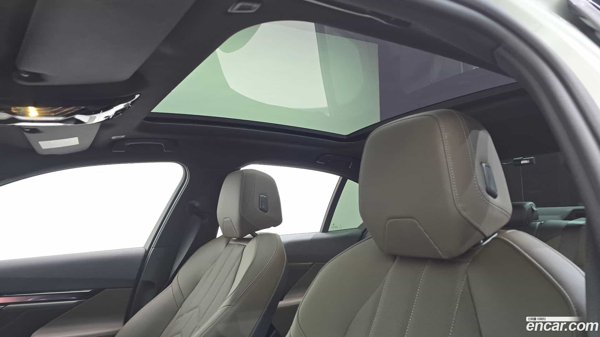 5-Series BMW 2025.8-OPTION-023