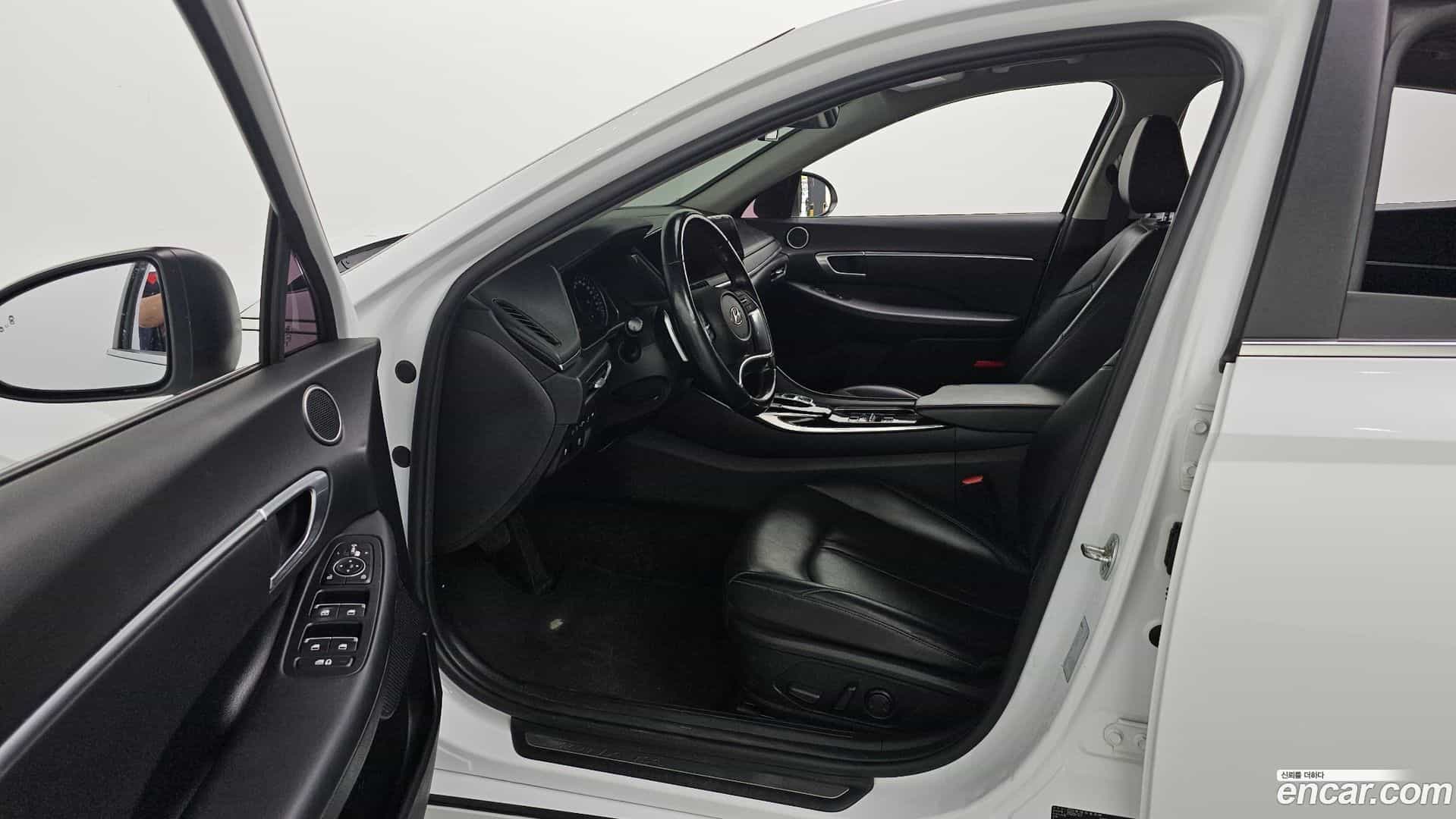 Sonata Hyundai 2020.8-INNER-010