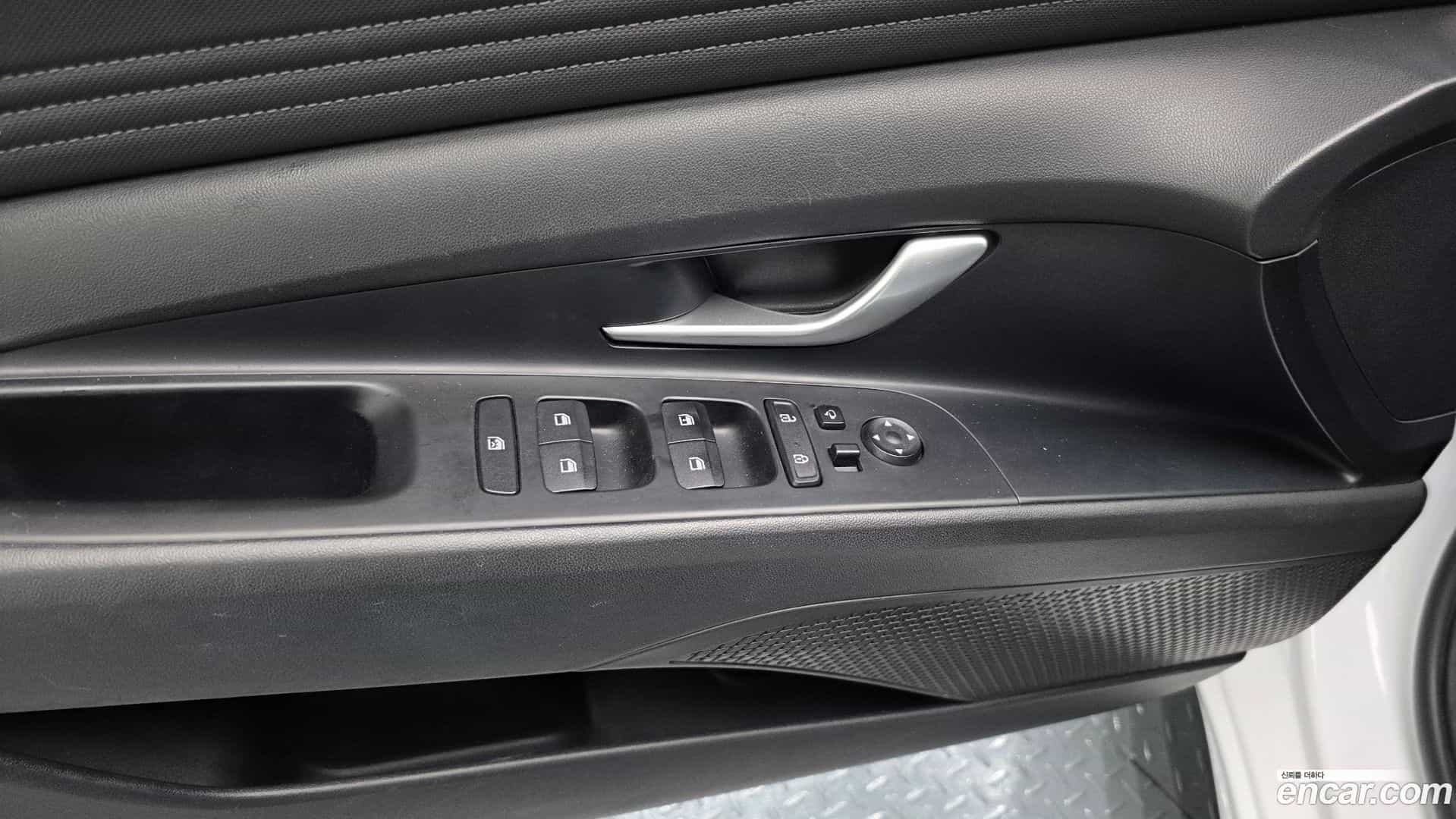 AVANTE Hyundai 2022.3-OPTION-041