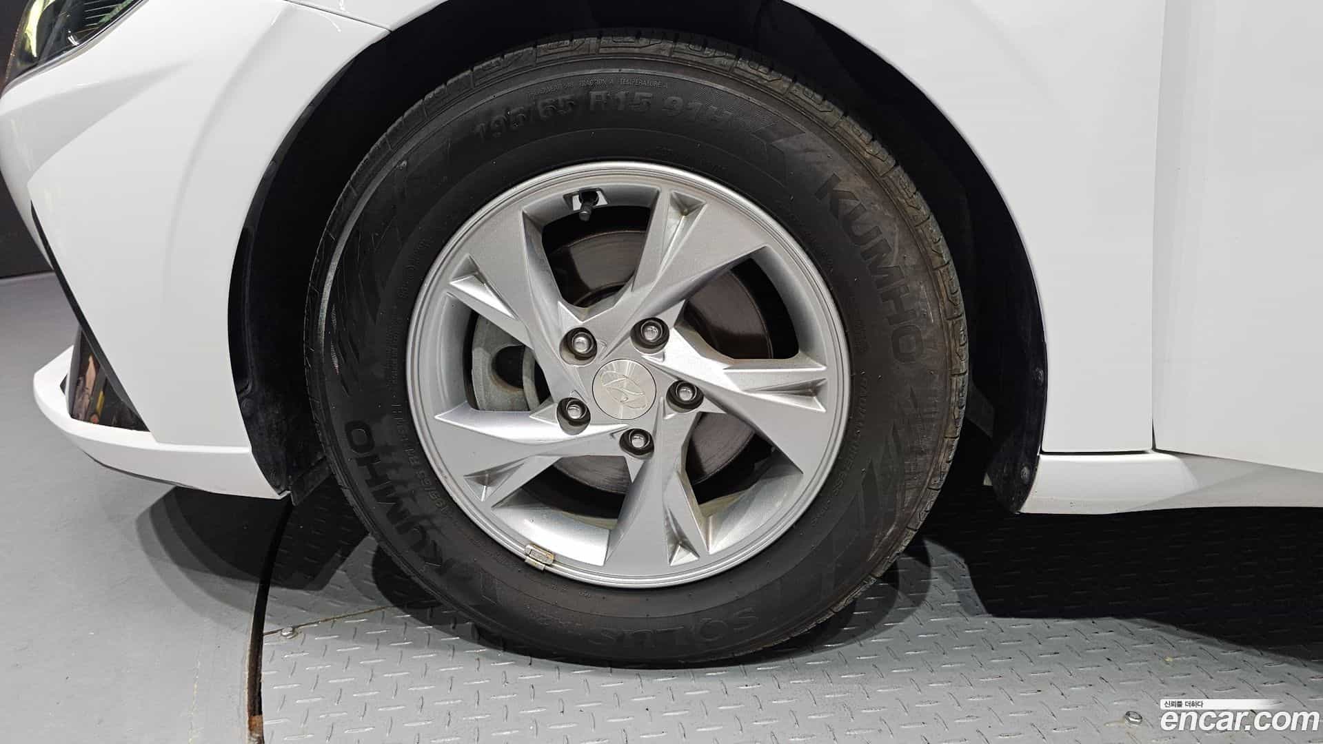AVANTE Hyundai 2020.3-OUTER-005
