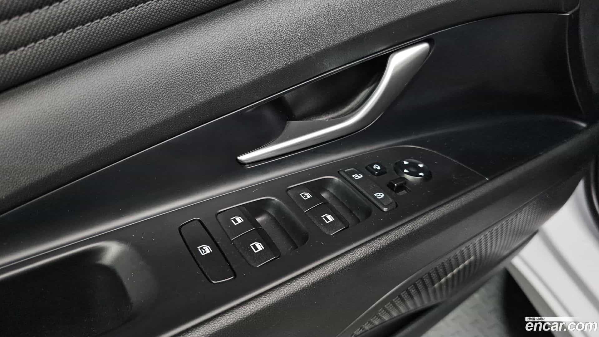 AVANTE Hyundai 2020.3-OPTION-021