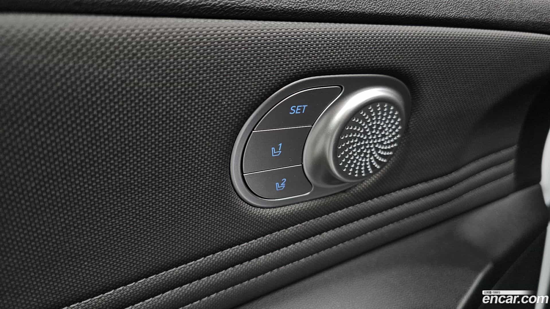 AVANTE Hyundai 2020.3-OPTION-022
