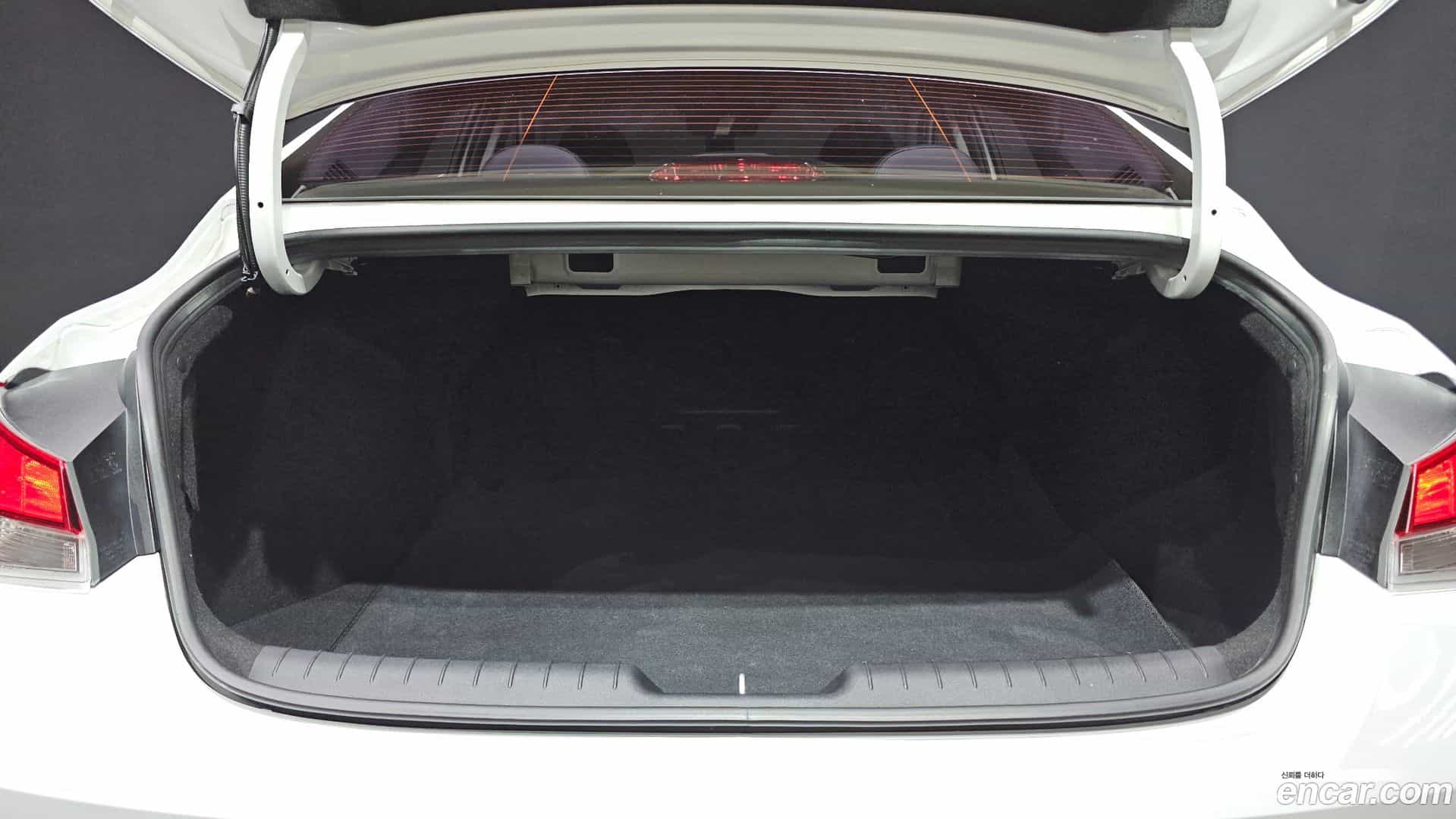 AVANTE Hyundai 2020.3-OPTION-024