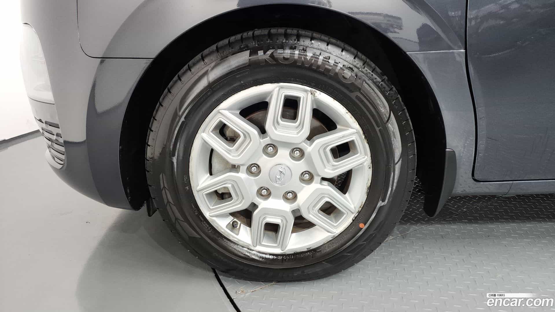 Staria Hyundai 2022.7-OUTER-005