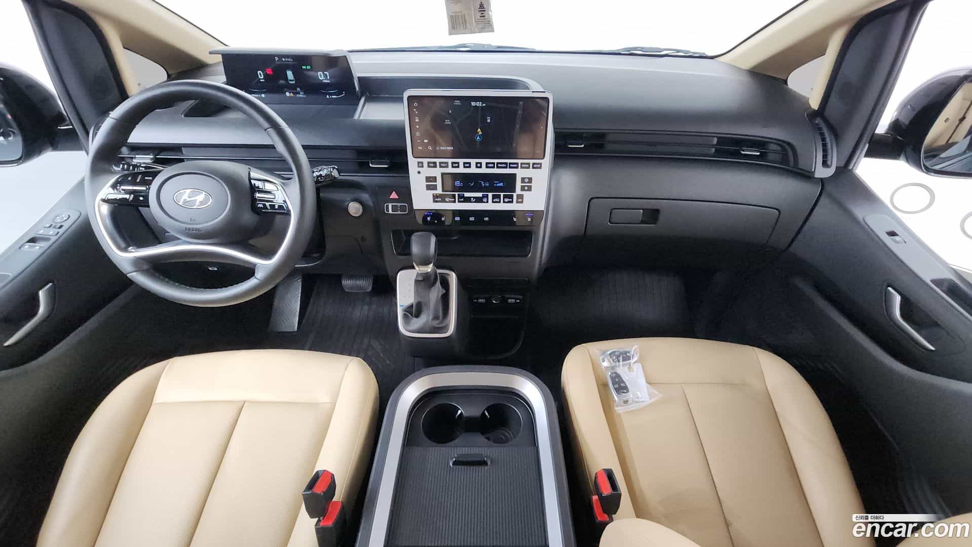Staria Hyundai 2022.7-INNER-007