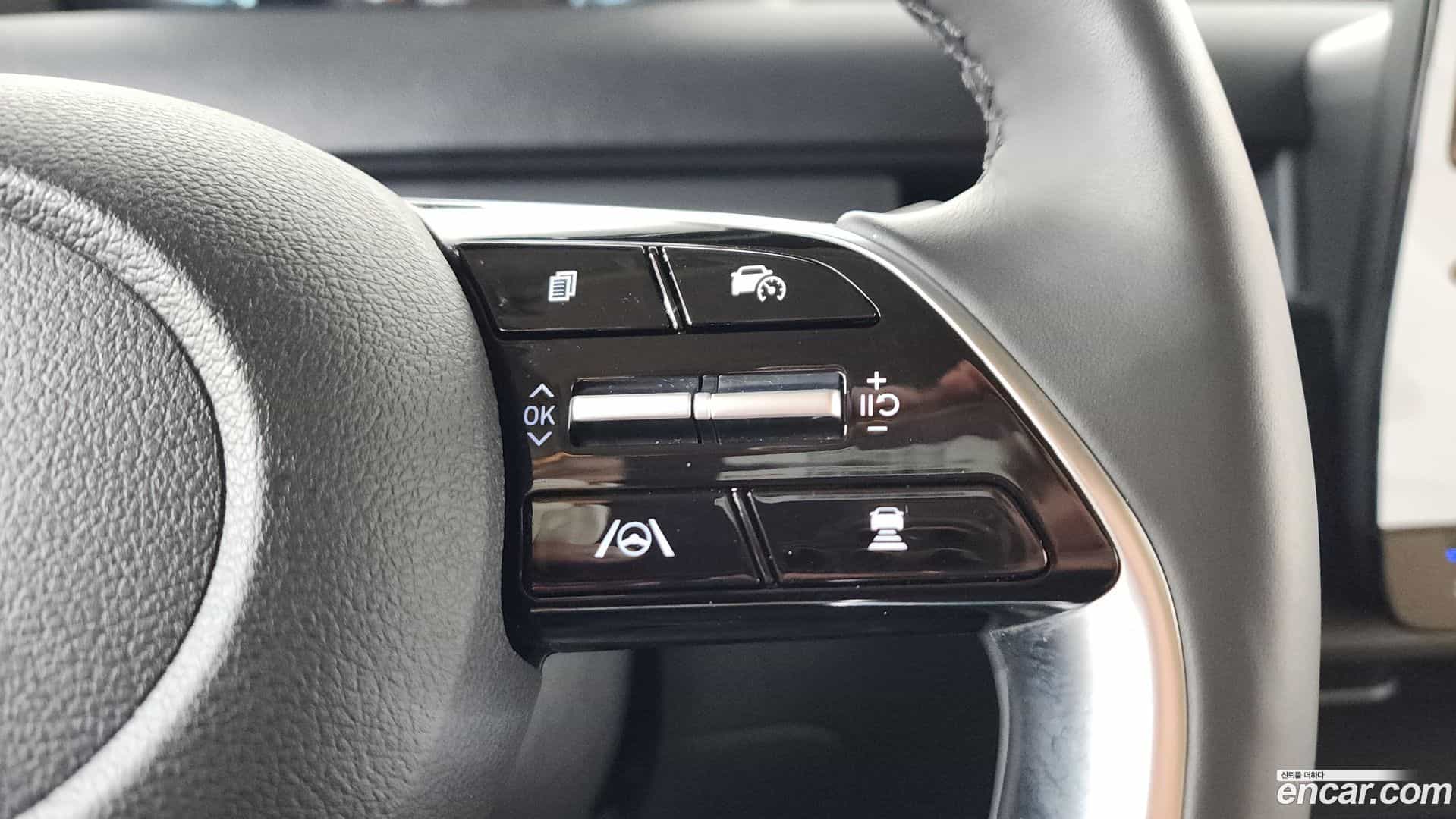 Staria Hyundai 2022.7-OPTION-021