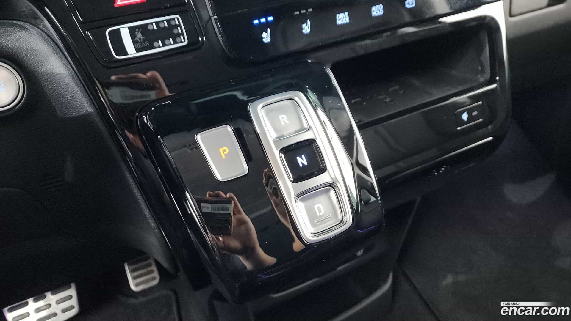 Staria Hyundai 2025.3-INNER-009