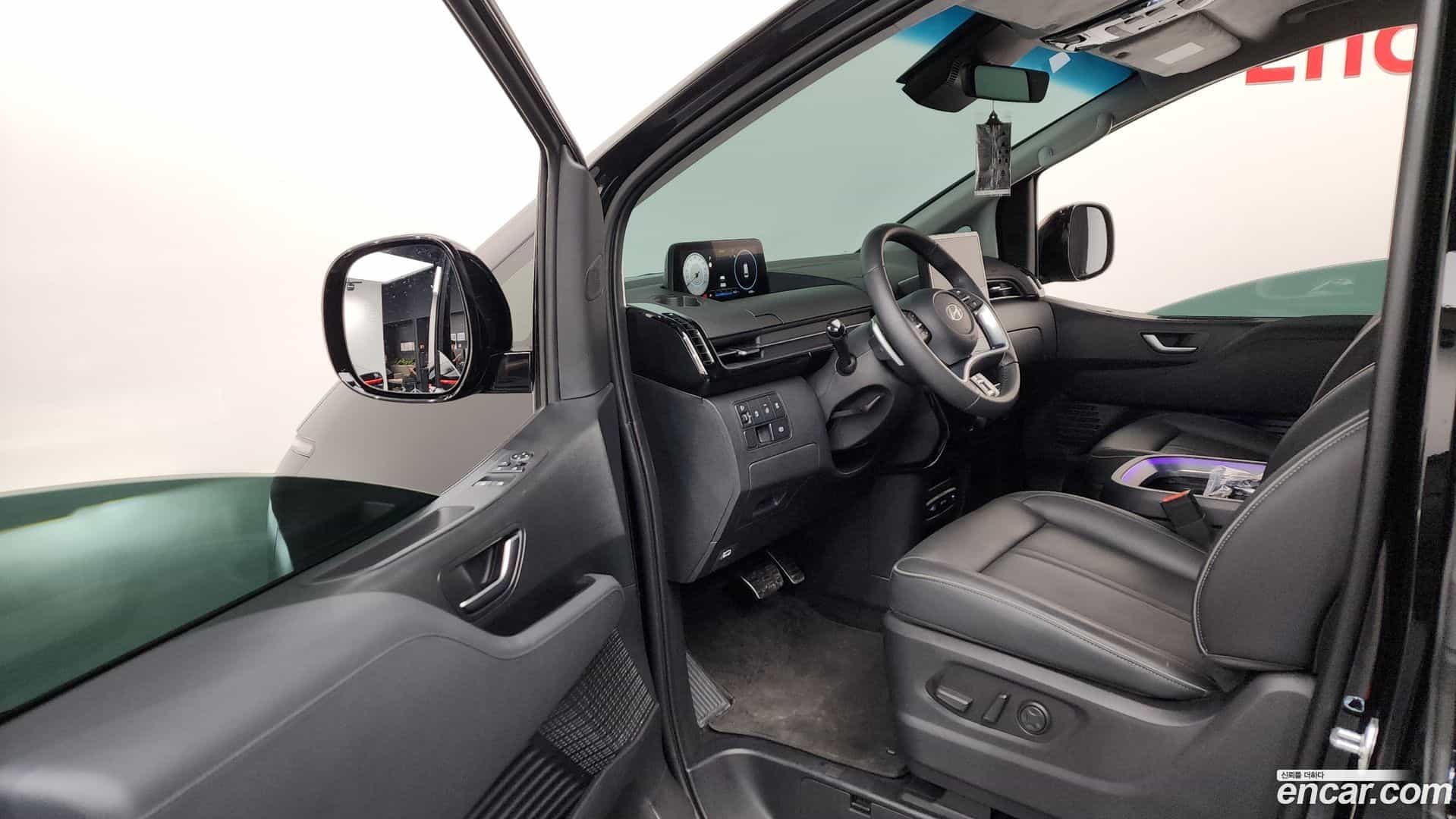 Staria Hyundai 2025.3-INNER-010