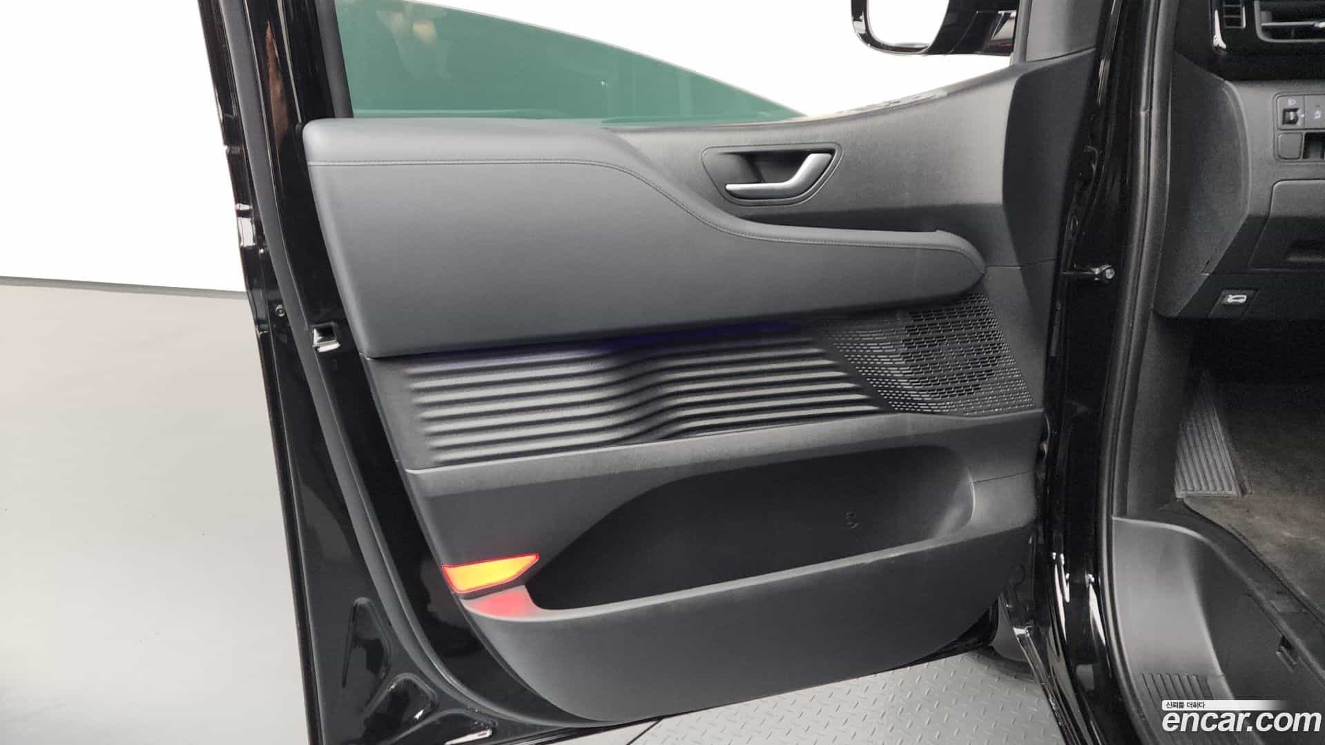 Staria Hyundai 2025.3-INNER-034