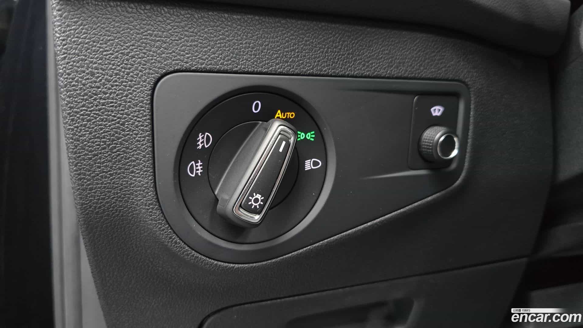 Tiguan Volkswagen 2020.7-OPTION-018