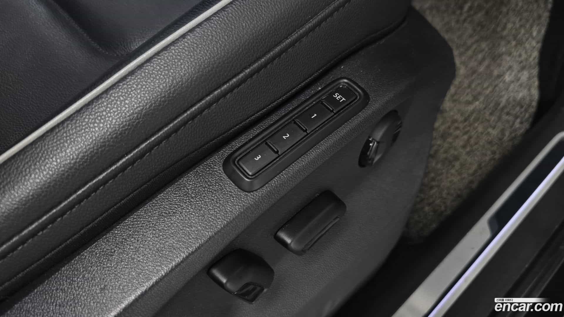 Tiguan Volkswagen 2020.7-OPTION-044