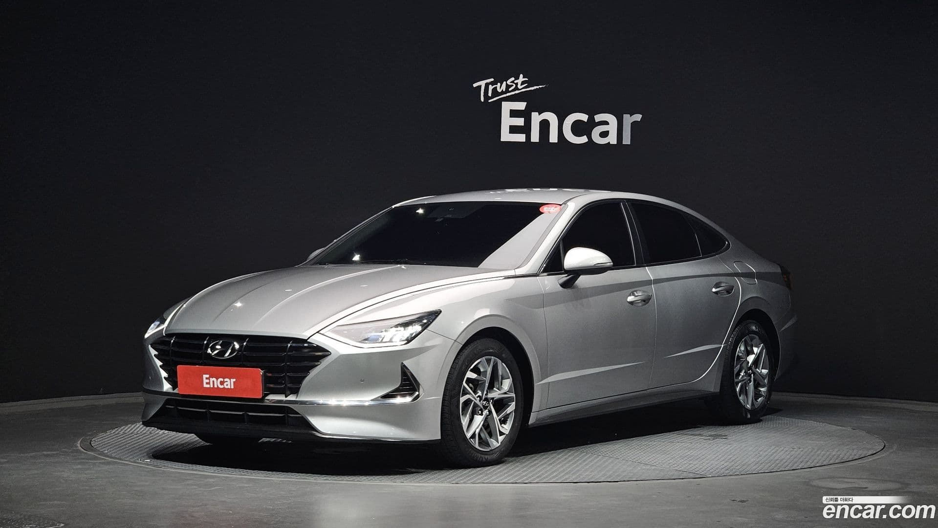 Main__Slider__Photo:Sonata Hyundai 2019.4-0