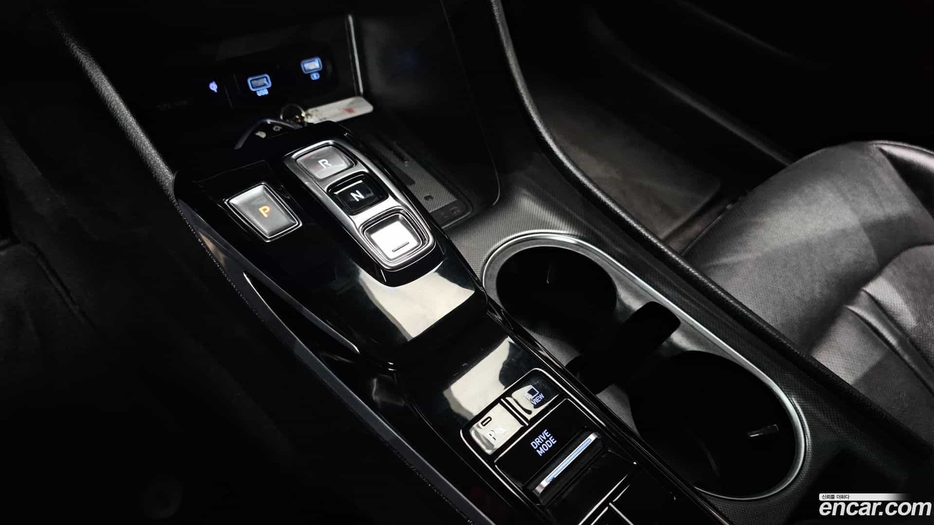Sonata Hyundai 2019.4-INNER-009