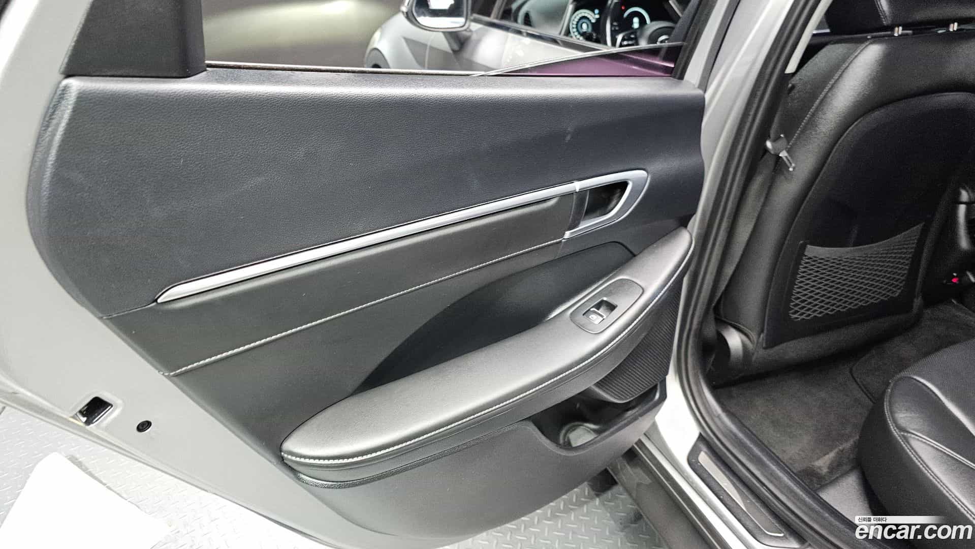 Sonata Hyundai 2019.4-INNER-035