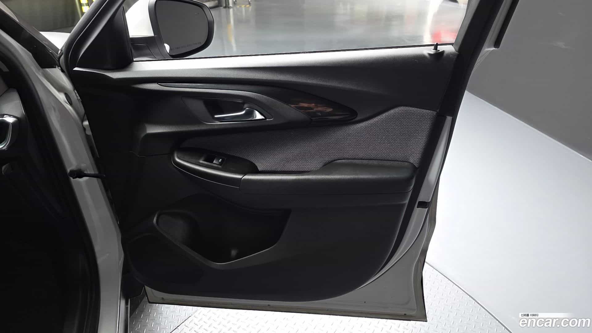 Trailblazer Chevrolet 2021.1-INNER-034