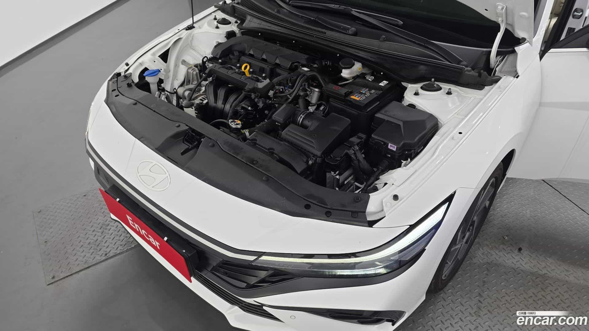 AVANTE Hyundai 2023.10-OUTER-006