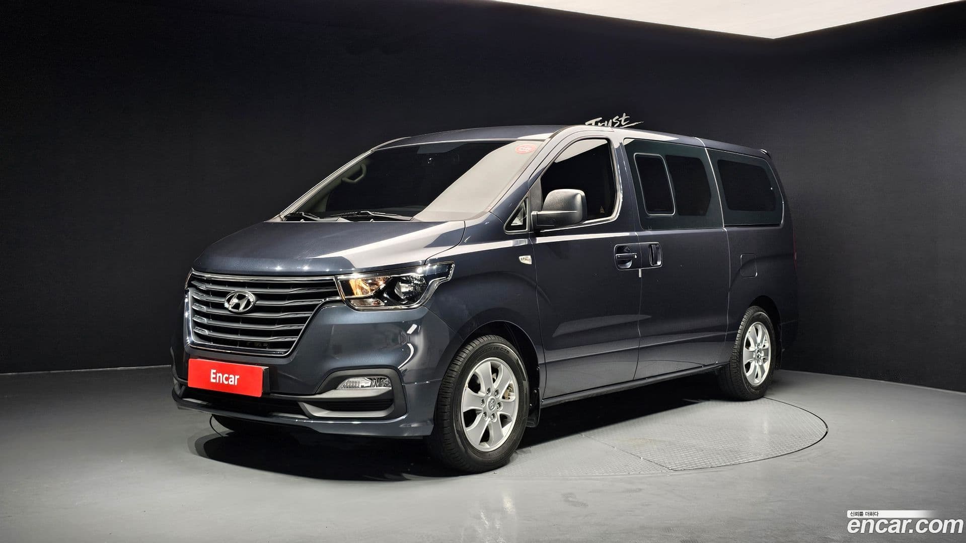 Main__Slider__Photo:Starex Hyundai 2018.5-0