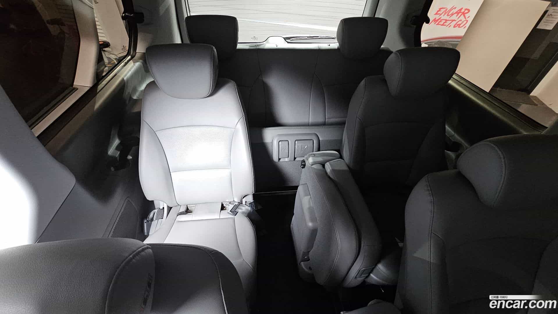 Starex Hyundai 2018.5-OPTION-017