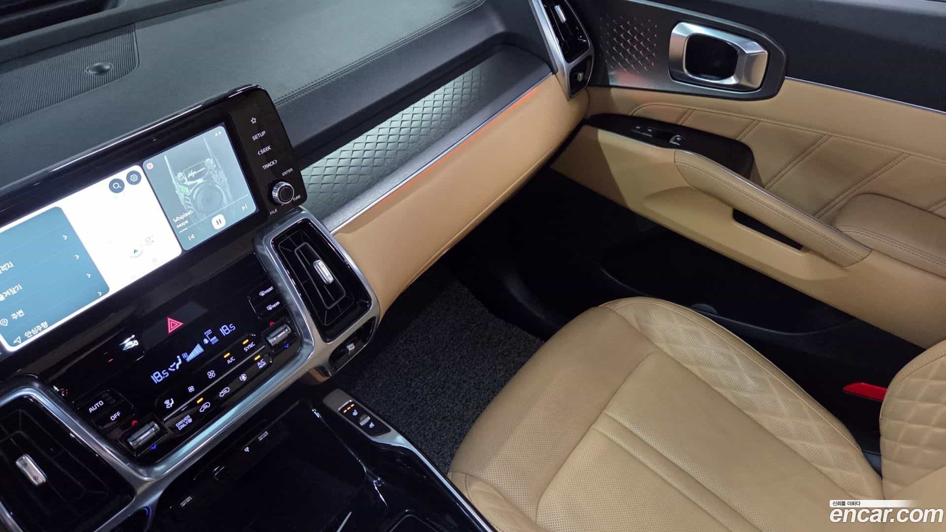 Sorento Kia 2023.2-OPTION-021