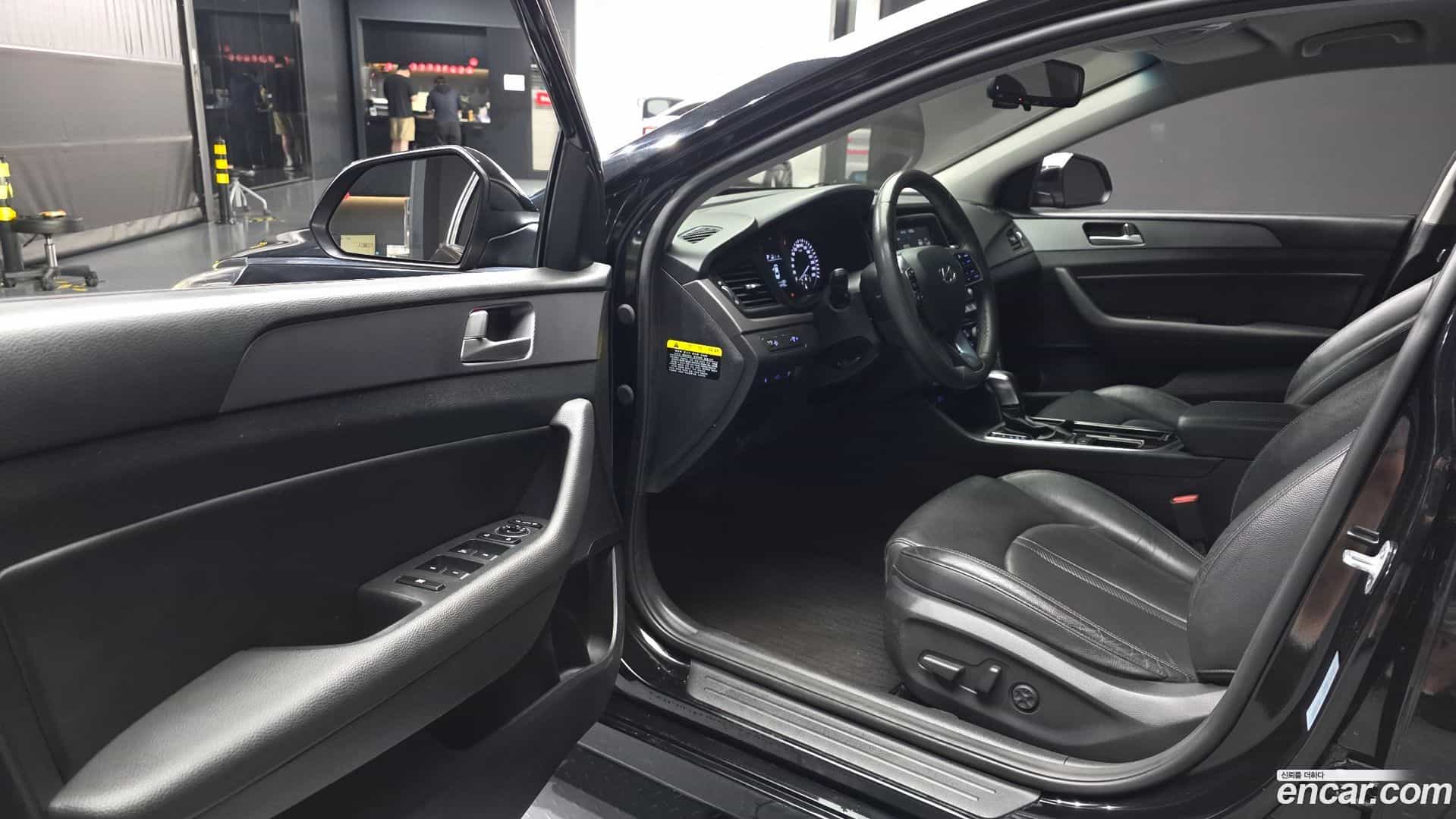 Sonata Hyundai 2017.4-INNER-010