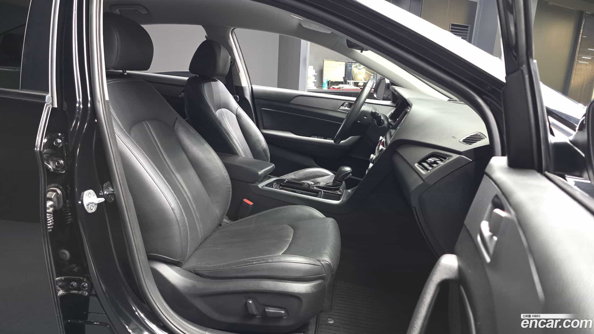 Sonata Hyundai 2017.4-OPTION-015